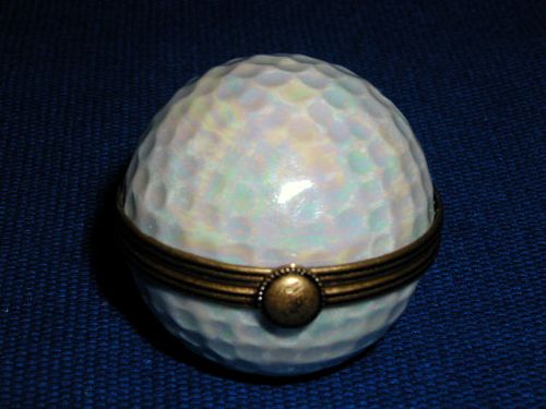 GOLF BALL
